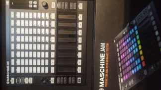 Controlador Dj Native Instruments Maschine Jam Negro Usb Midi 16 Pads