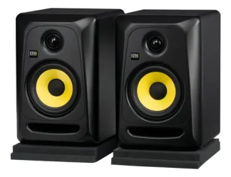 Par Monitor Estudio Activo Krk Cl5g3pk1 Cables Y Espumas Color Negro