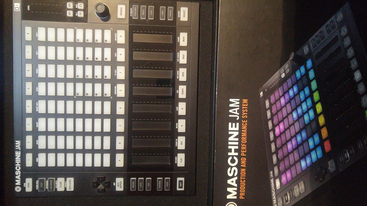 Controlador Dj Native Instruments Maschine Jam Negro Usb Midi 16 Pads