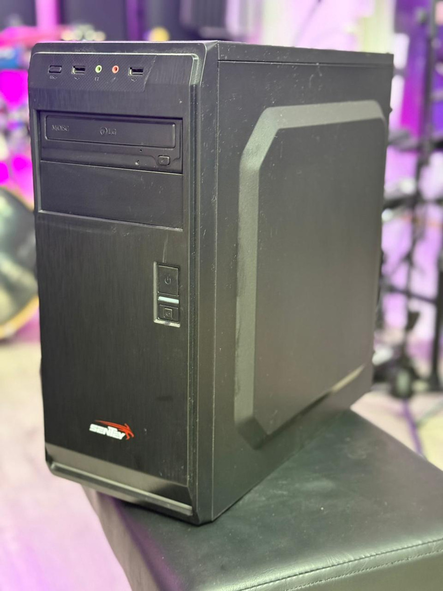 Computadora Intel I5 7400 3 Ghz 8 Ram 1 T