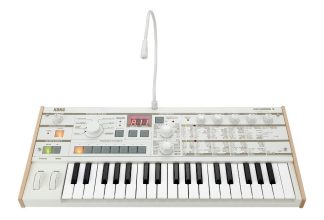 Korg Microkorg S Nuevo Sintetizador Con Vocoder Speakers On