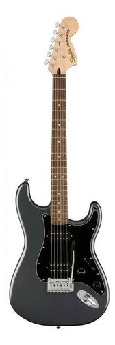 Guitarra Eléctrica Squier By Fender Affinity Series Stratocaster Hh De Álamo Charcoal Frost Metallic Brillante Diapasón De Laurel Indio Diestro Laurel De La India