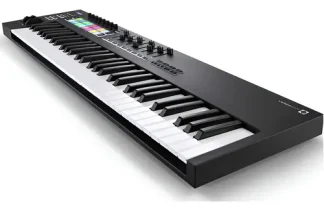 Teclado Controlador Midi Novation Launchkey 61 Mk3 Usb Negro