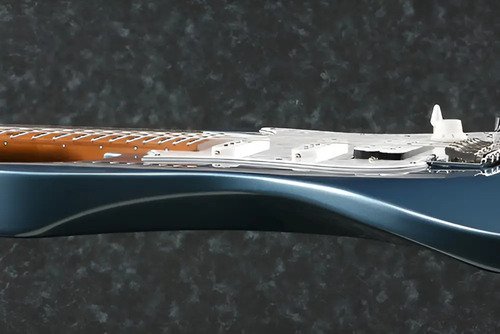 Guitarra Ibanez Prestige Az2204 Azul Hielo Metalizado Con Funda Diestro Ice Blue Metallic Arce Ahumado S-tech Wood