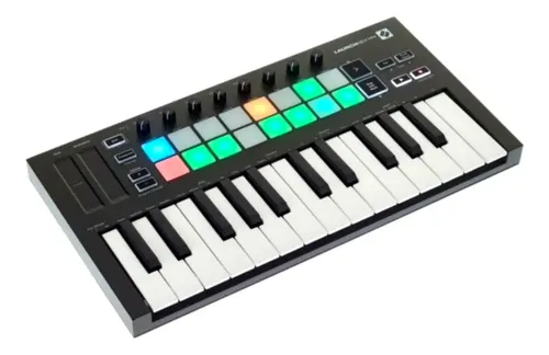 Controlador Novation Mini Mk3 Launchkey Negro