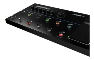 Pedal Multi-efectos Line 6 Firehawk Fx Digital 227 Efectos Bluetooth Guitarra Negro