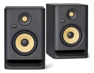 Monitor De Estudio Activo Krk Rokit 7 G4 Par Negro 145w Campo Cercano